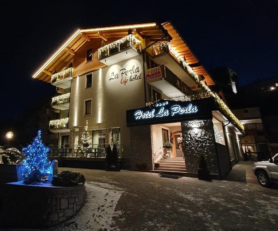 Hotel La Perla Андало Экстерьер фото