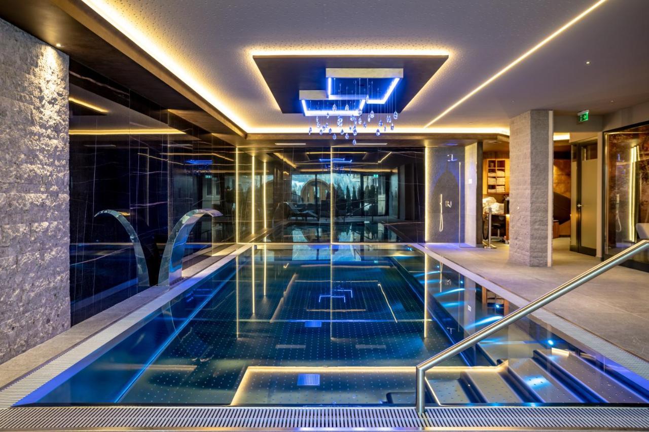 Hotel La Perla Андало Экстерьер фото