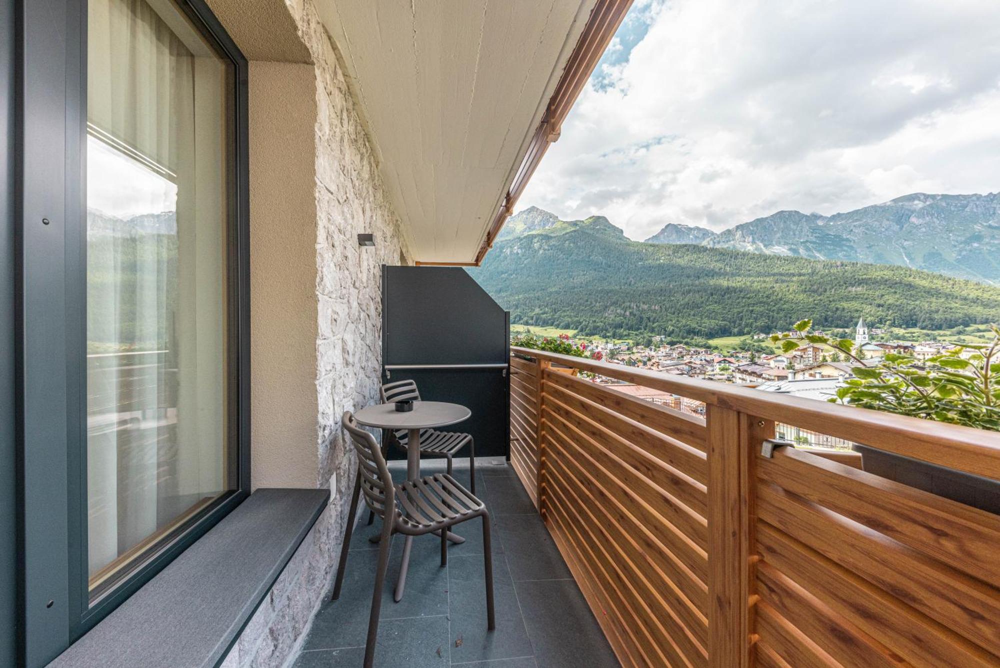 Hotel La Perla Андало Экстерьер фото