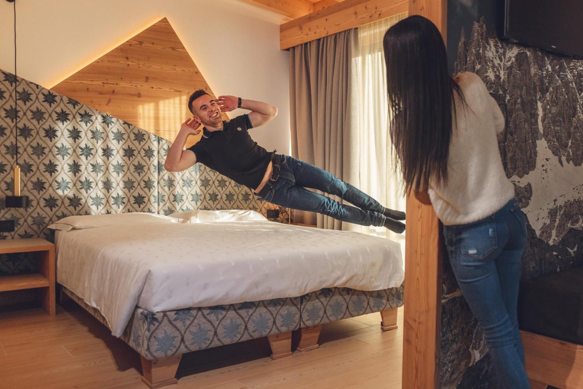 Hotel La Perla Андало Экстерьер фото